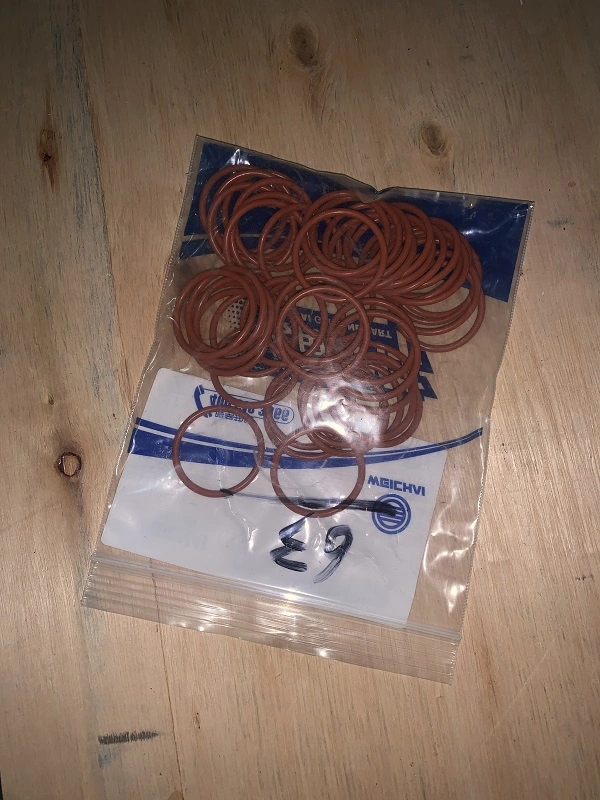 Construction Machinery Parts Silicone O-Ring Sealing Ring 610800040324 for Weichai