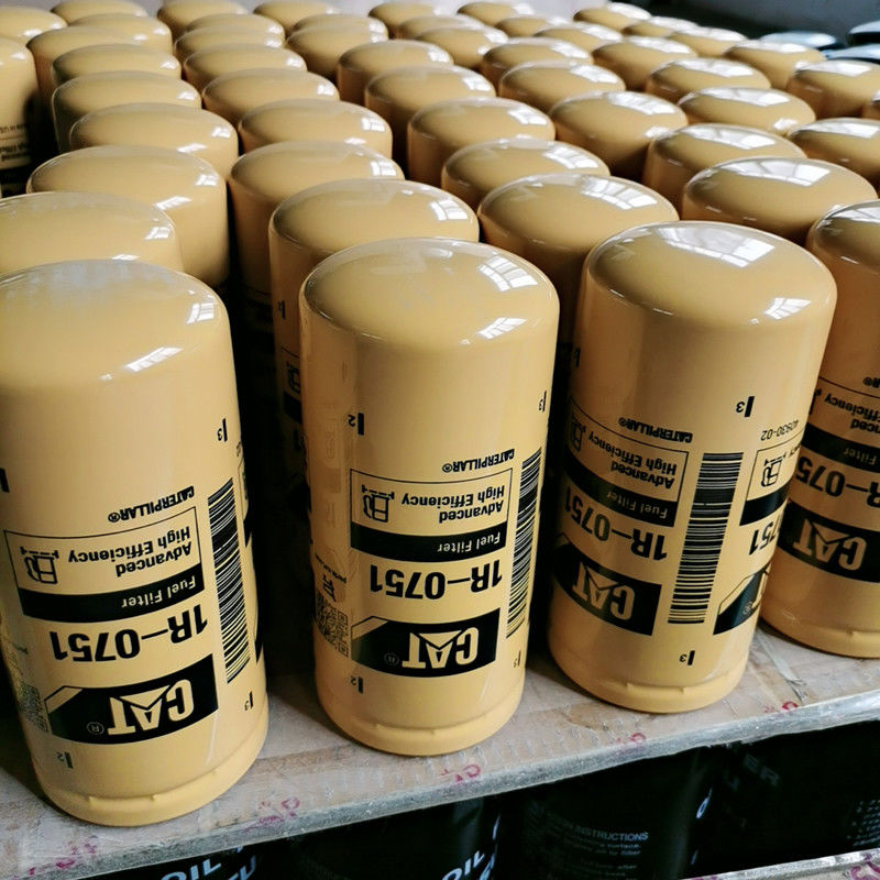 فلتر الوقود عالي الكفاءة لقطع غيار السيارات 1R0751 فلتر الوقود فلتر زيت الديزل لشركة Caterpillar